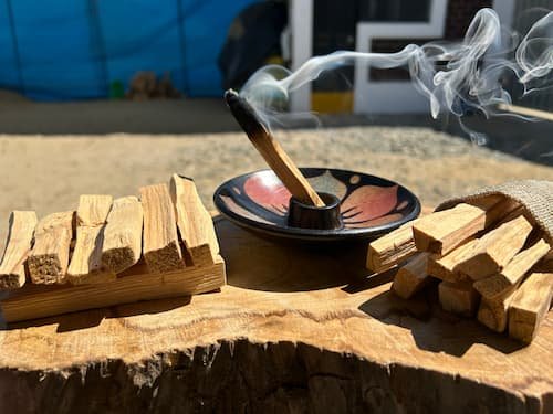 Incienso madera Palo Santo saquito 100gr - Imagen 2